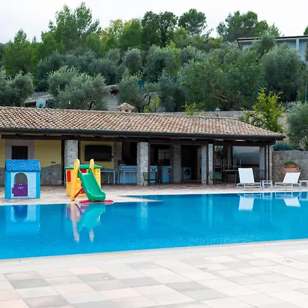 Lilium Luxury 4* Itri