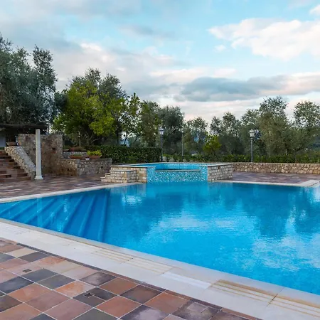 Lilium Luxury 4* Itri